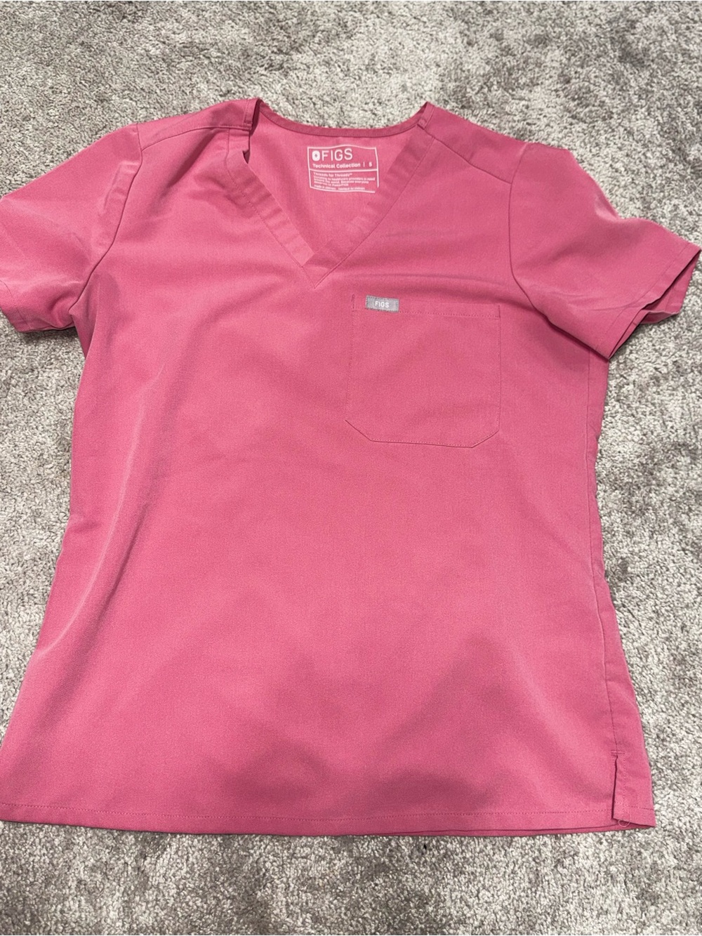FIGS Technical Collection Women’s Small S Pink V-Neck Scrub Top 1 Pocket